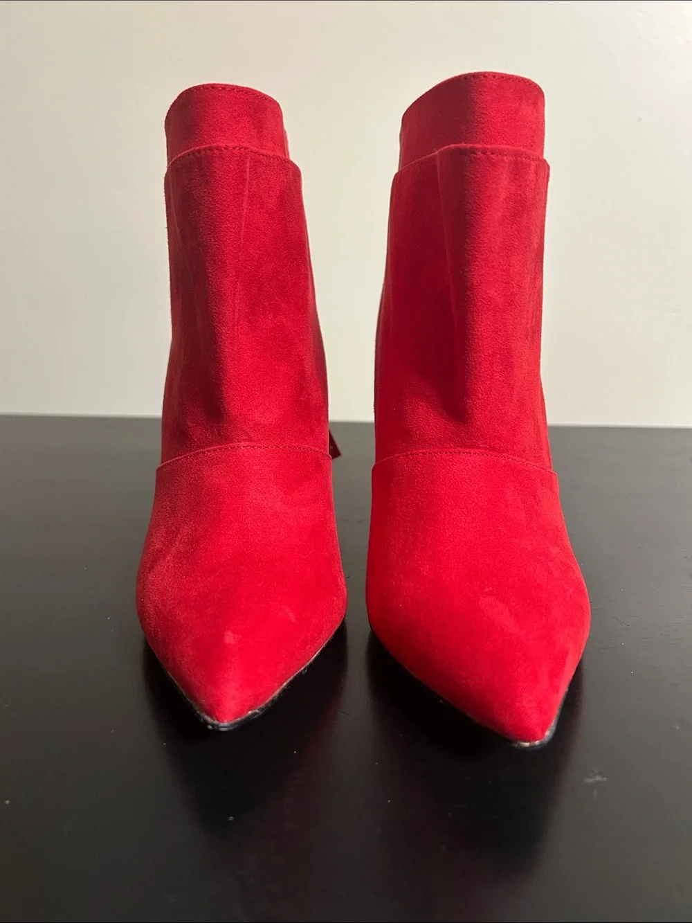 Shoe Dazzle Red Faux Suede Pointed-Toe Stiletto Slip-on Ankle Boots Size 8